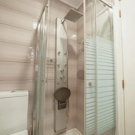 Appartement Downtown Grand Tower View By Vacationy *