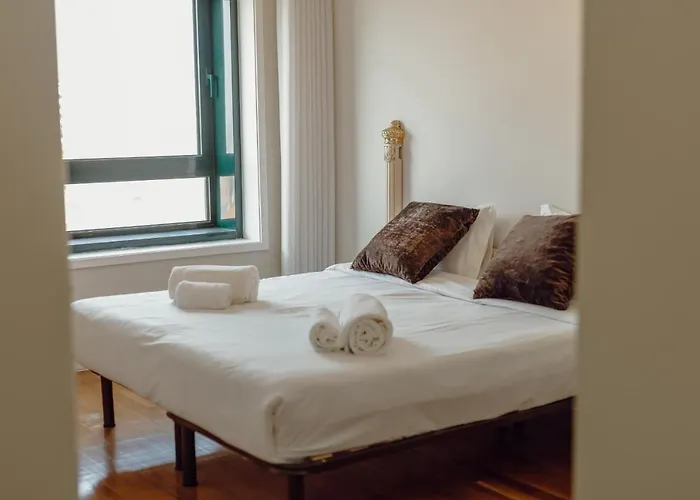 Downtown Grand Tower View By Vacationy Porto