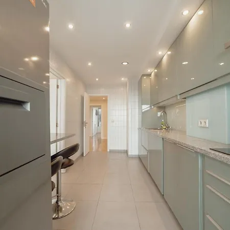 Apartament Downtown Grand Tower View By Vacationy *