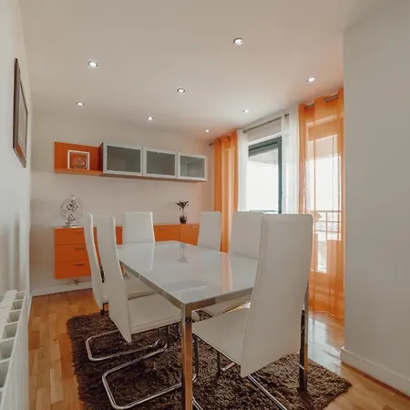 Downtown Grand Tower View By Vacationy Apartament Porto