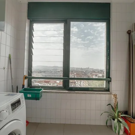 Downtown Grand Tower View By Vacationy *