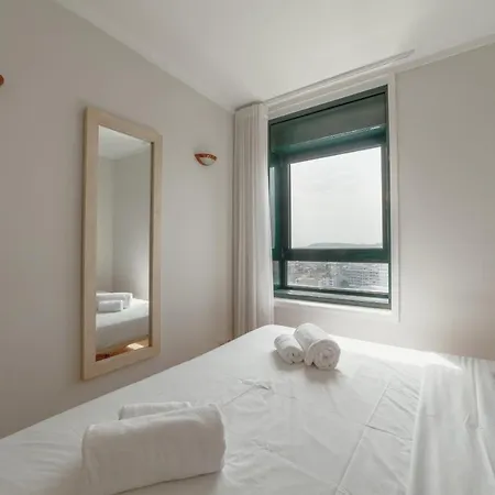 Apartamento Downtown Grand Tower View By Vacationy Porto