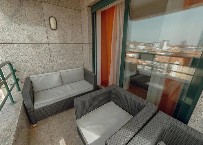 Apartament Downtown Grand Tower View By Vacationy