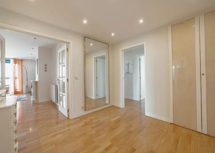 Apartament Downtown Grand Tower View By Vacationy