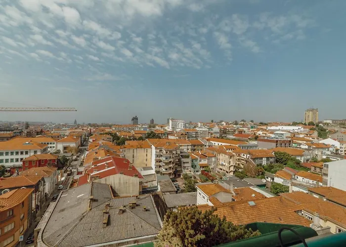 Downtown Grand Tower View By Vacationy * Porto